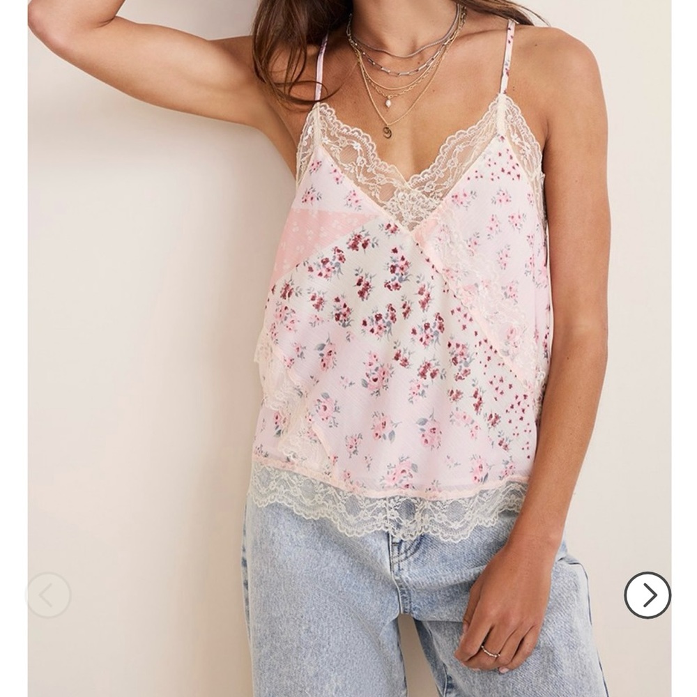 Lace Floral Tank Top